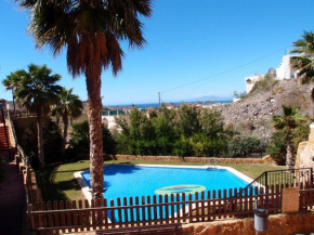 Apartamento tranquilo cerca de buena piscina y con buen aire acondicionado
